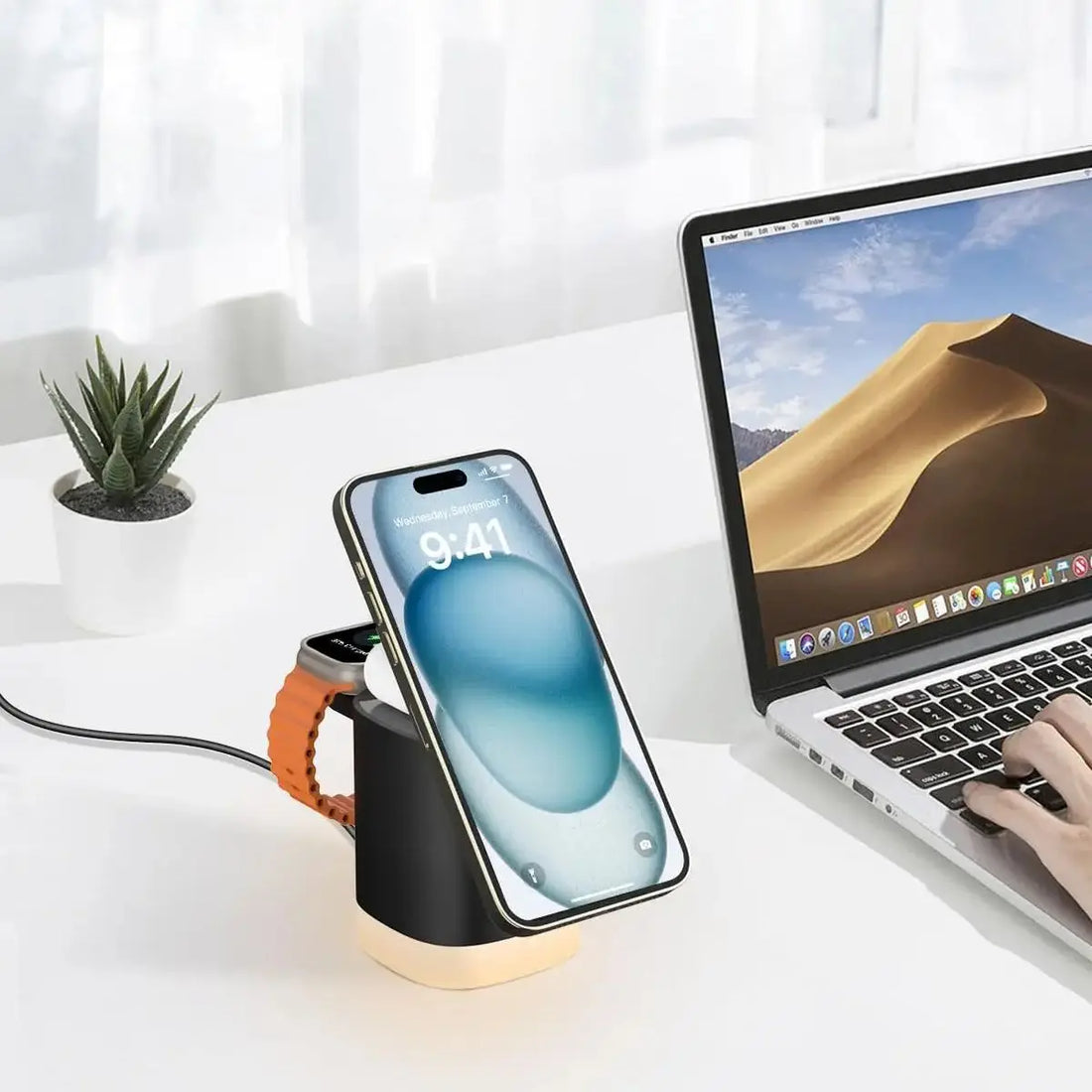 RGB Lamp Magnetic Wireless Charger